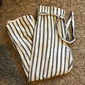 American Eagle Pants